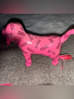 VS PINK mini dog limited edition